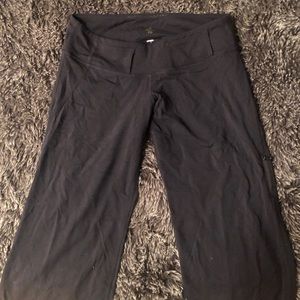 Lululemon flare workout pants